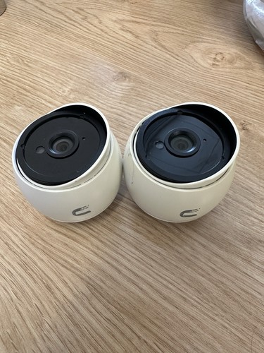 Two ubiquiti unifi uvc - uvc, g3