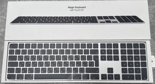Ukrainian apple magic - apple, keyboard