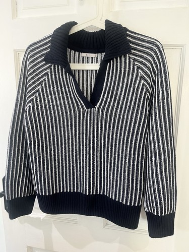 Navy white striped knit - striped,