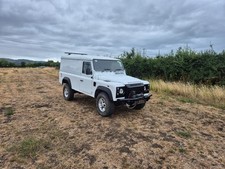 Landrover Defender 110 With Air Conditioning And Electric Windows 2014