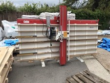Vertical Panel Saw Machine
