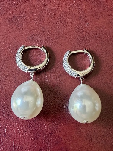 Brand new diamonique - new,