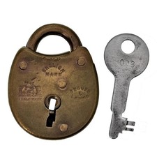 LOWE & FLETCHER Squirrel Trademark Vintage Brass Padlock with Key - ref.P616