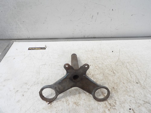 Velocette 200 bottom yoke - 200,