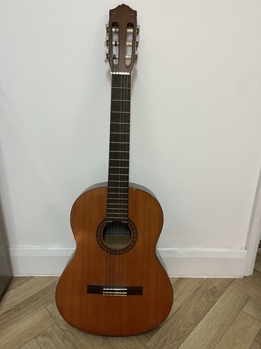 Yamaha cs40 classical acoustic - yamaha,