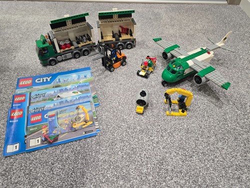 Lego cargo truck - cargo,