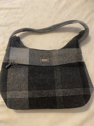 Genuine vintage burberry blue - vintage,