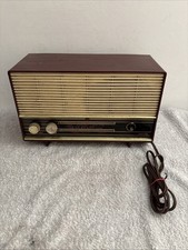 Vintage PYE R33 Radio Bakelite