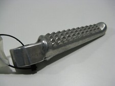 Footrest pillion rest detent
