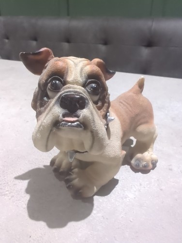 Vintage resin english - english, bulldog