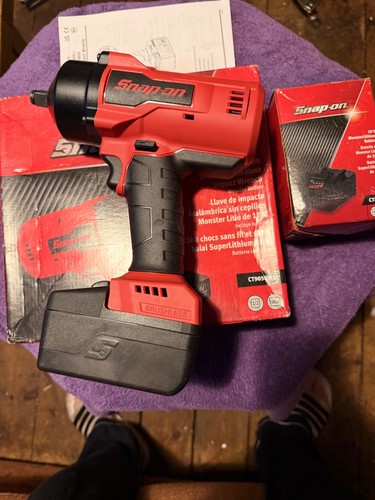 New snap 2 - on,1/2", 18v