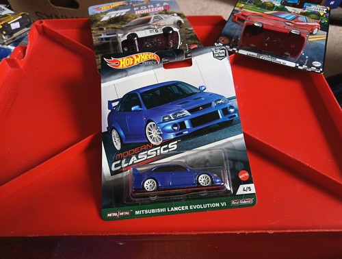 Hot wheels premium modern - hot,