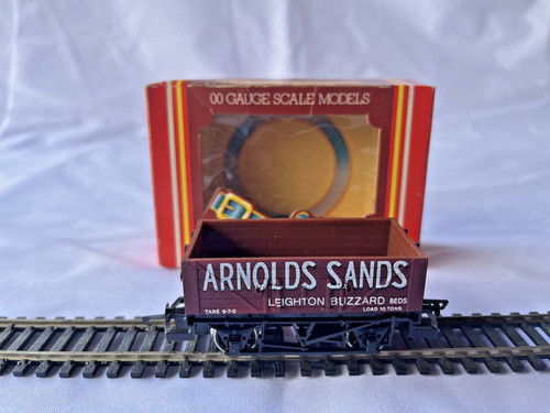 Hornby railways r717 arnold - hornby,