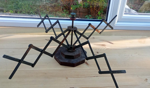 Vintage wood and metal - ,, yarn