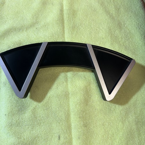 Genuine oem wheel trim 52972 - wheel,