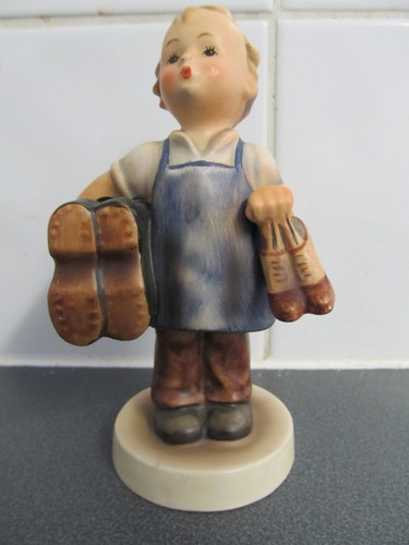 Goebel hummel playmates - goebel,