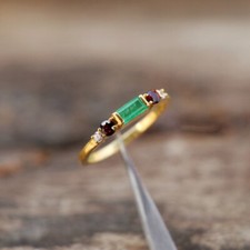 Green Jade & Garnet Ring Gold