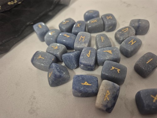 Rune set blue and - blue, gold