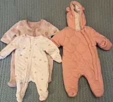 Tiny baby pramsuit, quilted