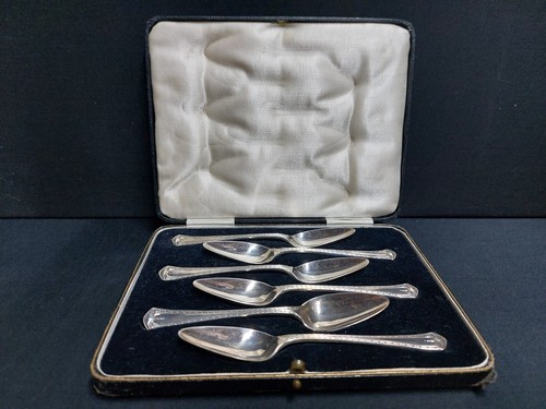 Antique cased set silver - cased, of