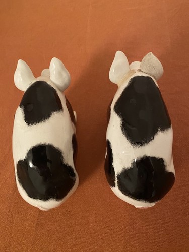 Two wemyss pottery - pigs,, black