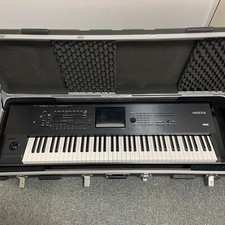 Korg Kronos 73-Key Synthesizer
