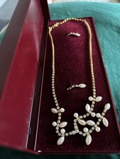 Ladies Necklace And drop Earring Set Gold Plated Pearl Style In Gift Box New