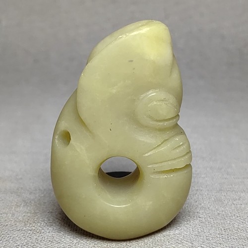 Chinese old jade hongshan - 2.6",