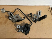 HONDA CBR 250R 250 R 2011 2012 2013, REAR BRAKE CALIPER, M/CYLINDER, FOOTREST.A5