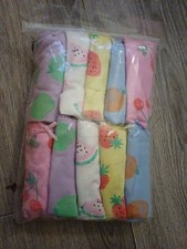 10 Girls melon logo briefs