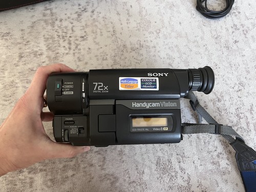 Sony handycam ccd trv27e - handycam, pal