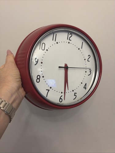 Vintage metal red - red, round