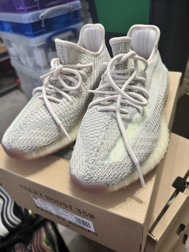 Adidas yeezy boost - 350, v2