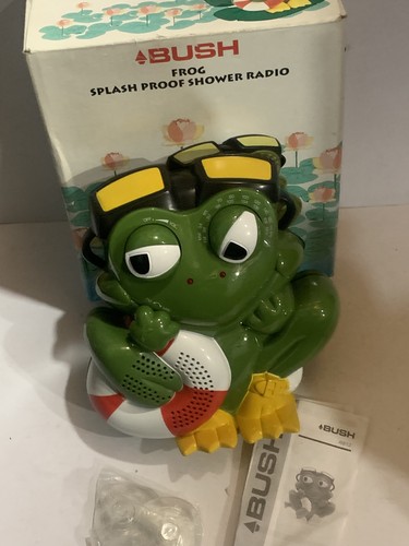 Vintage novelty frog - frog, radio