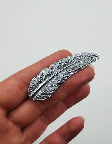 Vintage staybrite feather - vintage,