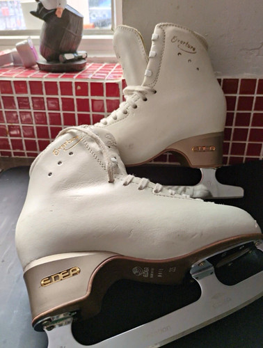 Edea overture figure skates - figure,