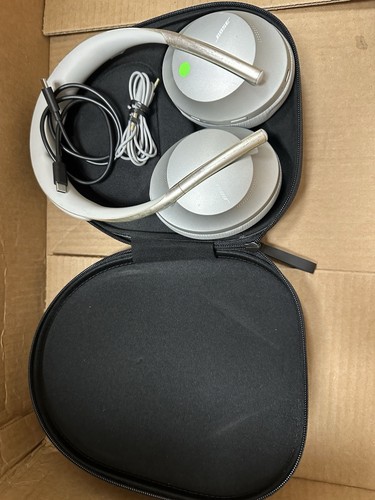 Bose headphones nc700 - bose, used