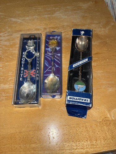 Job lot souvenir - of, 3