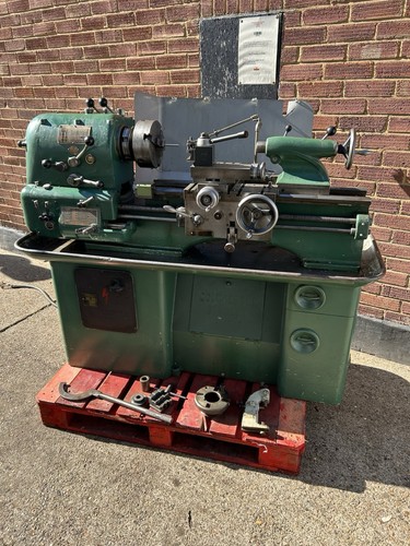 Colchester student lathe - lathe, gap
