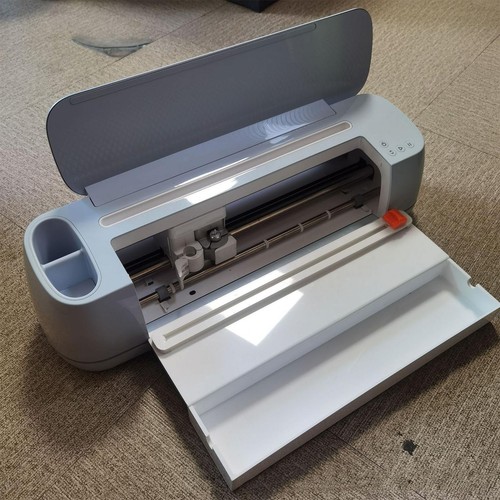 Vinyl roll holder - vinyl, built