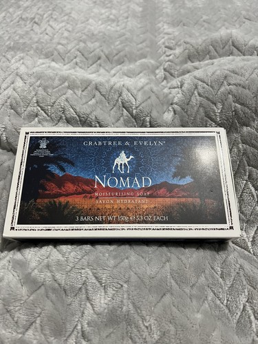 Crabtree evelyn nomad - &,