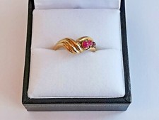 RUBY RED gemstone RING EN