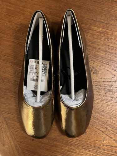 Nwt zara metallic gold - nwt,