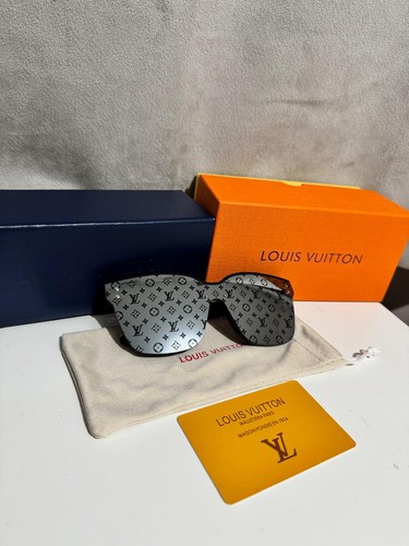 Louis vuitton waimea - louis,