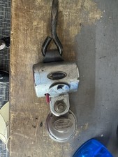 q straint Wheelchair tie down