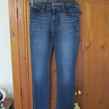 Levi demi curve ladies stretch