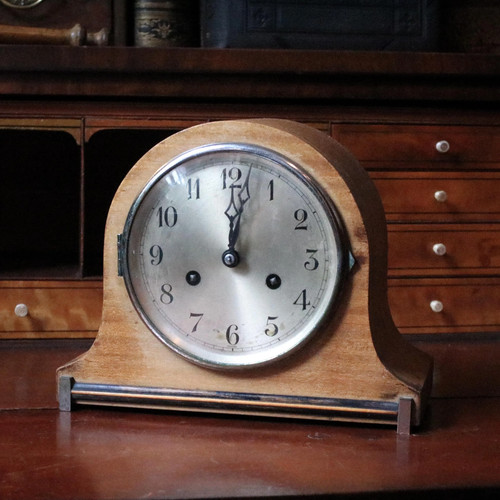 Art deco mantel clock - art, oak