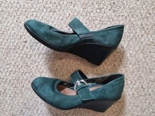 Hotter Lauren Dark Green Suede Buckle 3" High Wedge Mary Jane Shoes Size 6 STD