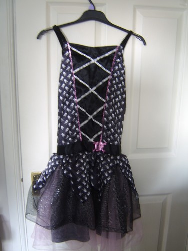 Halloween skull witch dressing - halloween,