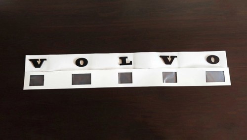 Gloss black volvo letters - gloss, rear